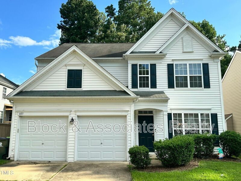 Foto principal - 603 Willingham Rd