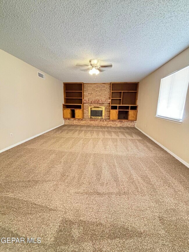 Foto del edificio - 5604 Van Horn Dr