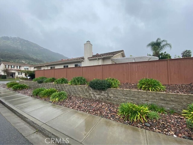 Foto del edificio - 3507 Lake Park Ave