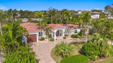 Building Photo - 2317 NE 12th St