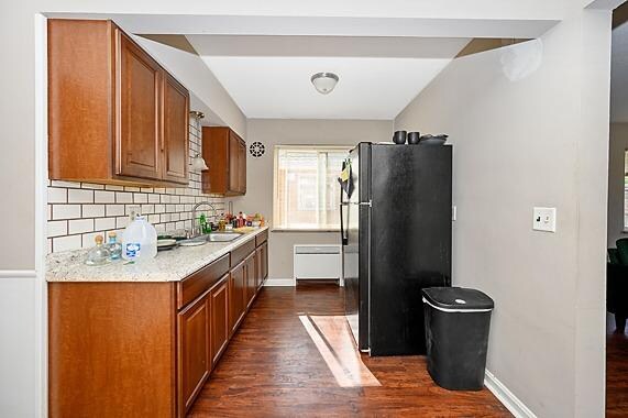 Building Photo - 3913 E Gatewood Ln