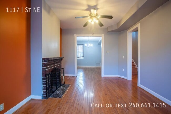 Photo - 1117 I St NE House