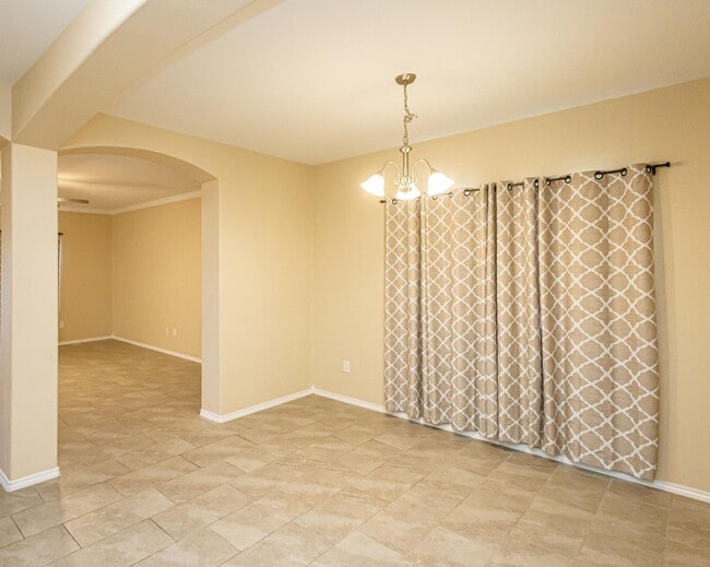 Building Photo - 8713 Owlcreek Pass Ct