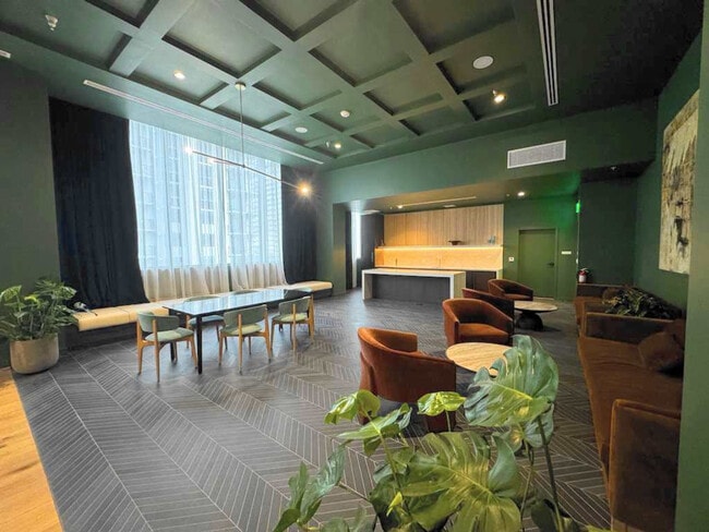 Foto del edificio - 11 NE 6th St