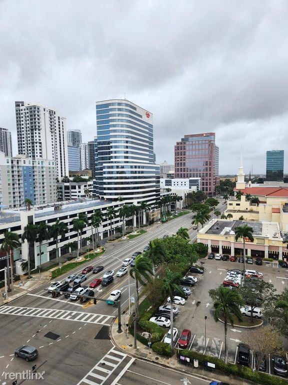 Building Photo - 3 br, 2 bath House - 100 N Federal Hwy Apt...