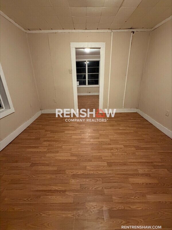 Foto del edificio - 1306 W Countryman St