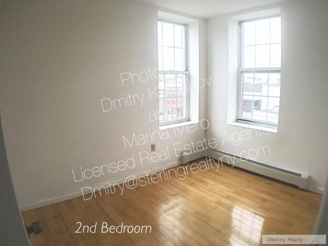 Building Photo - 4005 23rd Ave