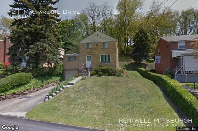 Primary Photo - Gorgeous 4 bedroom in Penn Hills