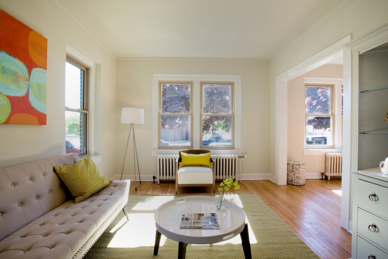 Photo inspiration: Picture Idea: Harbor View Luxury Apartments 712 Broughton Dr Sheboygan Wi 53081