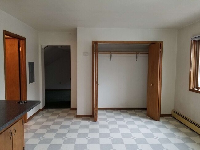 Foto del edificio - 224 S Clay St