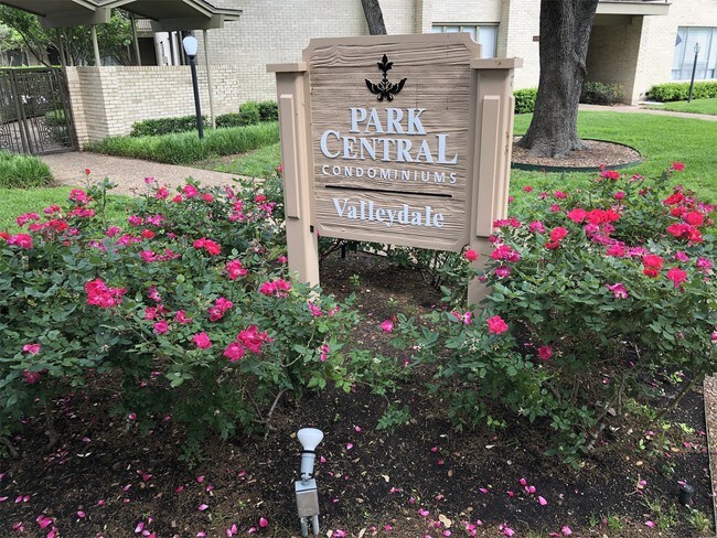Foto del edificio - 11116 Valleydale Dr