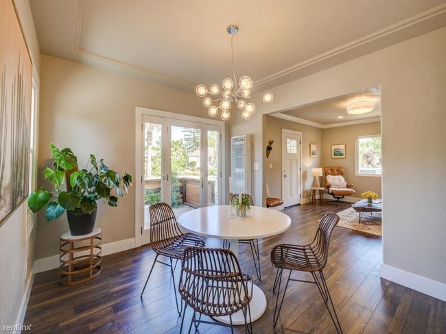 Building Photo - 2 br, 2 bath House - 311 Morrissey Blvd