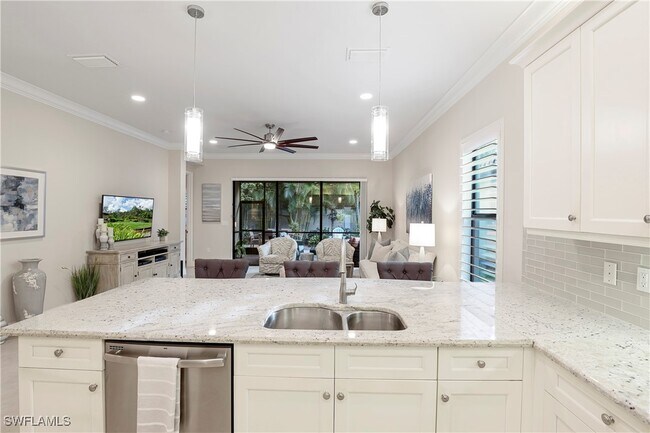 Foto del edificio - 13435 Silktail Dr