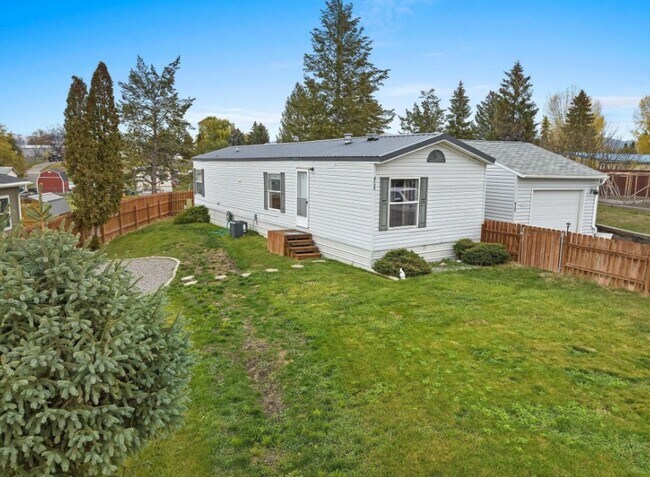 Foto del edificio - Newly remodeled 2 bed Home in West Missoula