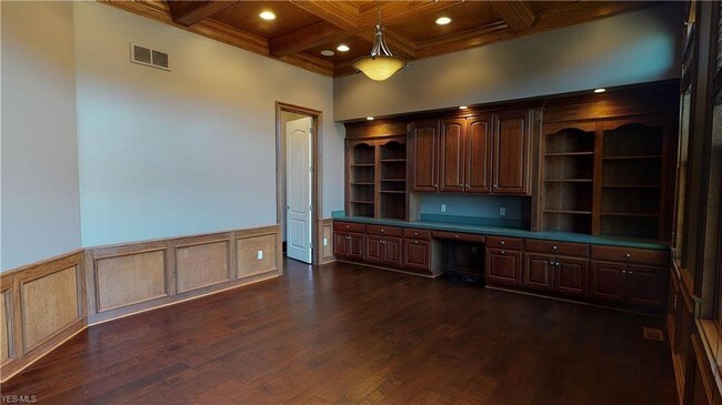 Building Photo - 1481 Summerwood Dr