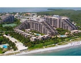 Building Photo - 151 Crandon Blvd