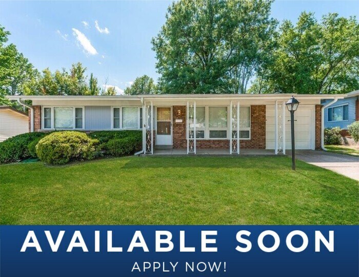 1545 Hollywood Ln, Florissant, MO 63033 House for Rent in Florissant