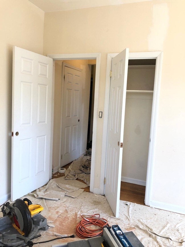 131 Silver Lake Rd Unit 204, Staten Island, NY 10301 Condo for Rent