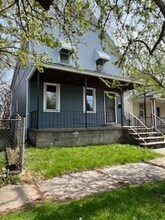 Building Photo - 3119 W 68th St