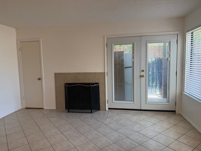 Entryway with double doors - 2301 Basil Dr