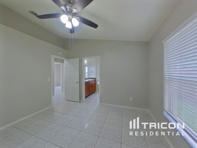 Building Photo - 7812 Sagebrush Pl