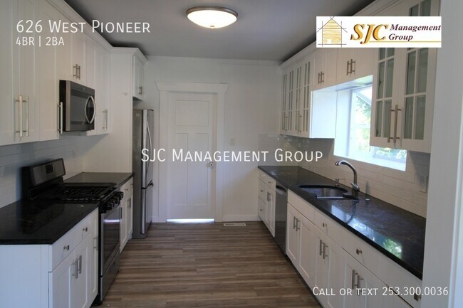 Foto del edificio - Four bedroom 1 and 3/4 bath home for rent ...