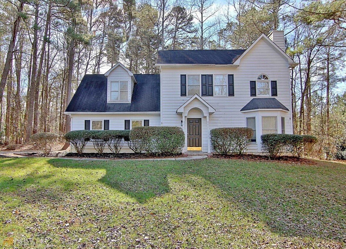 Primary Photo - 180 Winfair Dr