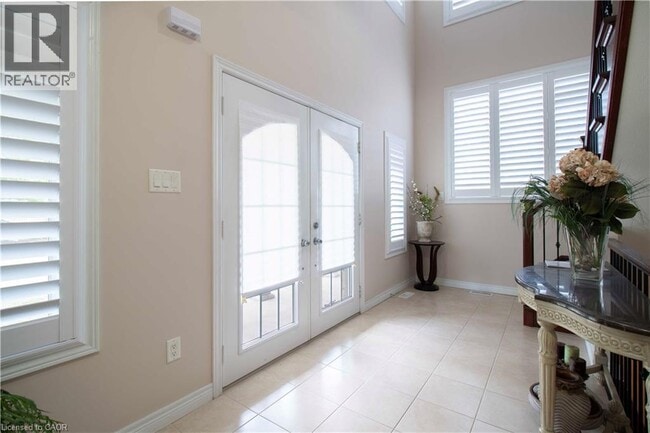 Building Photo - 441 Stonehenge Dr