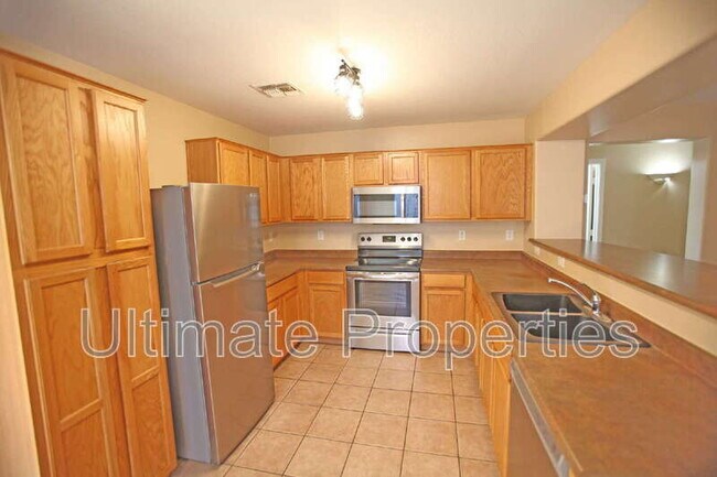 Foto del edificio - 24991 W Dove Ridge