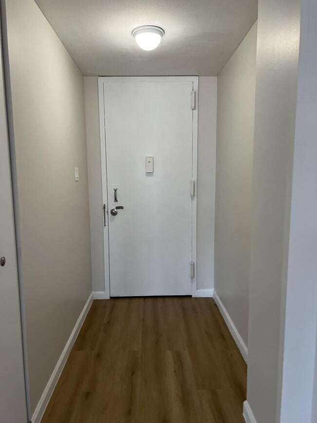 Building Photo - Park View Towers