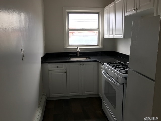 Building Photo - 4002 Ocean Ave