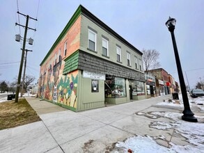 Building Photo - 1145 3rd St