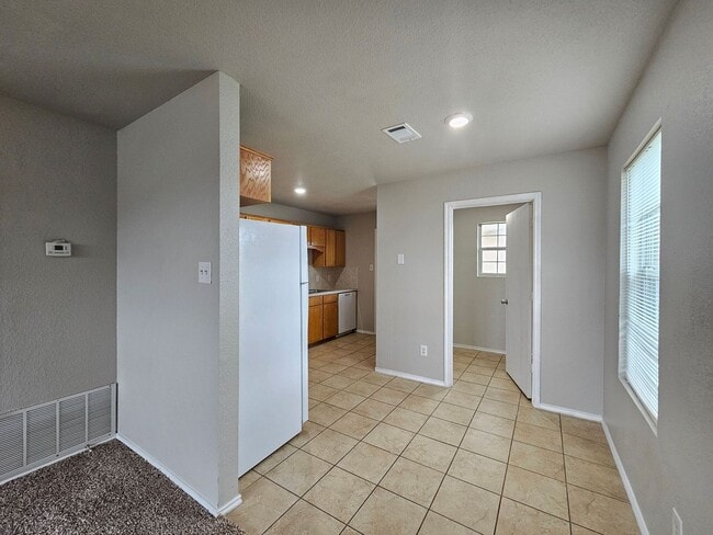 Foto del edificio - 4601 Hudson Dr