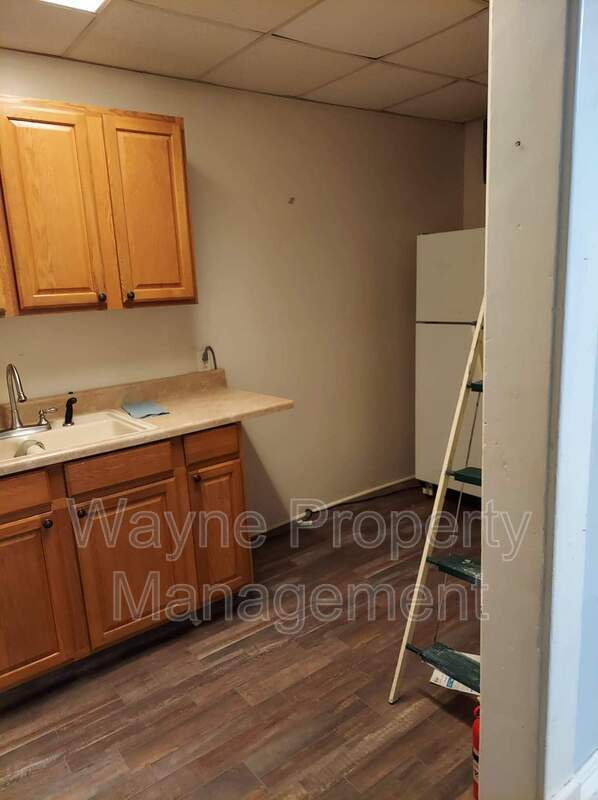 Building Photo - 744 1st St