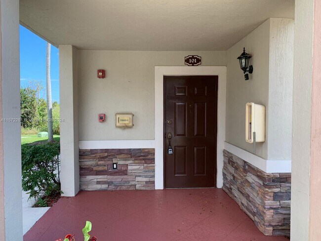 Building Photo - 22701 SW 88th Pl