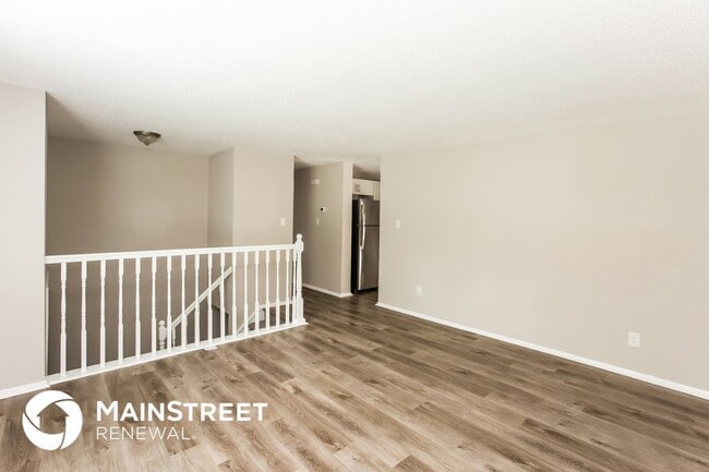 Foto del edificio - 5222 Split Oak Dr