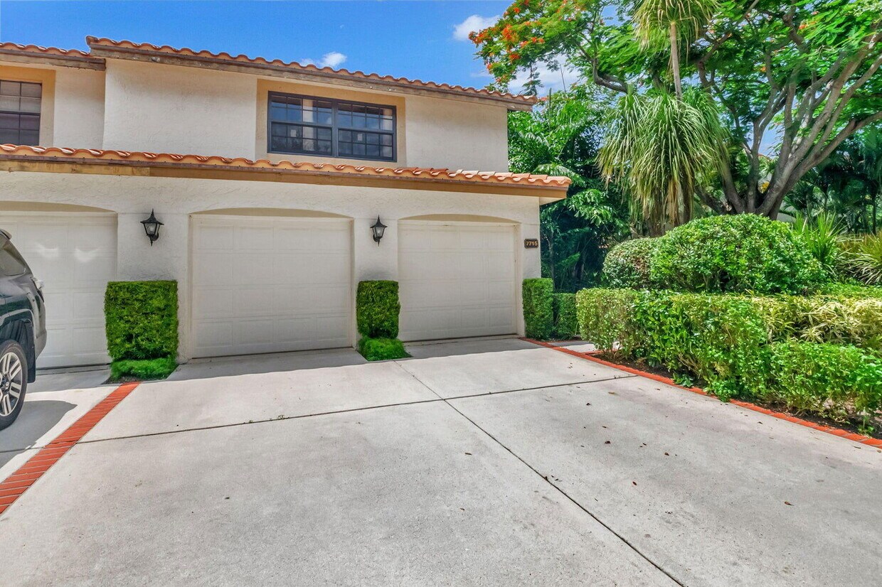 7715 La Mirada Dr Unit 7715, Boca Raton, FL 33433 Condo for Rent in Boca Raton, FL