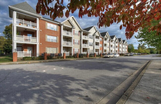 Foto del edificio - 2008 Millennium Pl