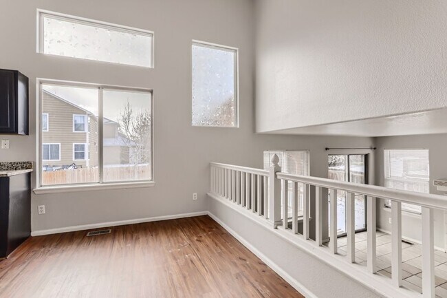 Foto del edificio - 2175 South Waco Court, Aurora, CO, 80013