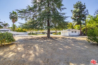 Building Photo - 22960 Erwin St