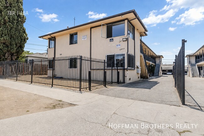 Foto del edificio - 6833 11th Ave