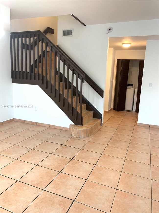 Foto del edificio - 8625 SW 152nd Ave