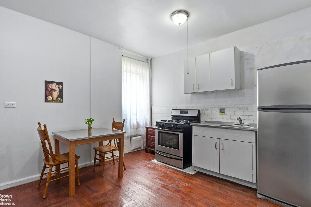 811 Walton Ave Unit B11, The Bronx, NY 10451 Condo for Rent in The