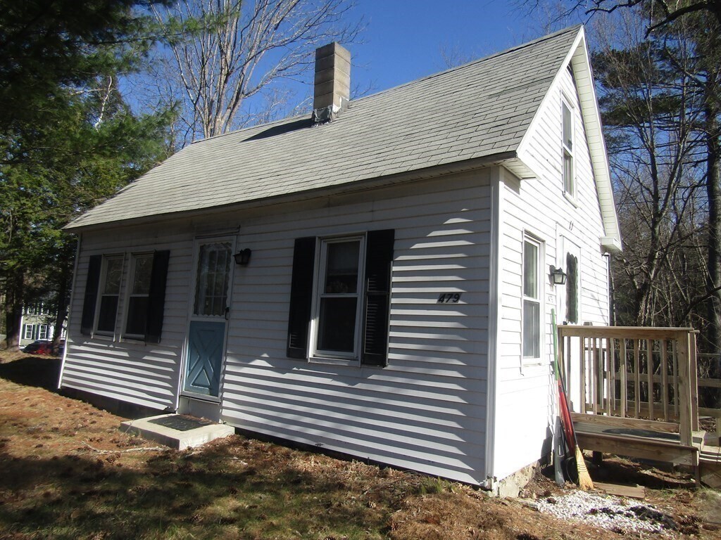 Primary Photo - 479 School St