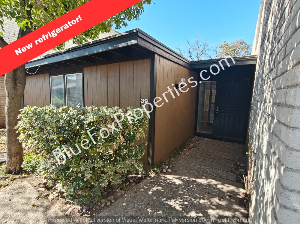 Primary Photo - 5701 E Glenn St