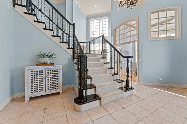 Foto del edificio - 12932 Sunset Bluff Ct