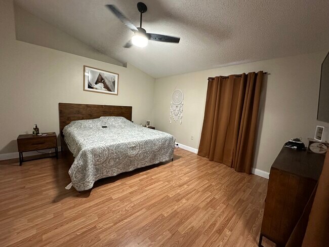 Foto del edificio - 3637 SW Bonwold St