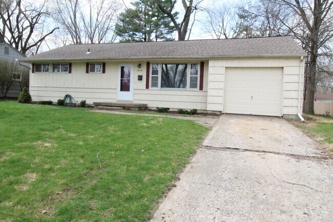 Foto del edificio - 3 Bedroom 1 Bath Home In Overland Park