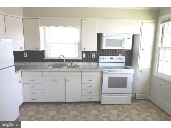 Foto del edificio - 5613 N Dupont Hwy