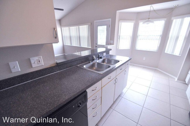 Building Photo - 1336 Woodfield Oaks Dr